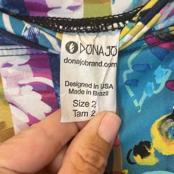 Dona Jo Tennis Pickleball Golf Skirt Colorful Tropical Pattern Size 2 or Large - Picture 4 of 6